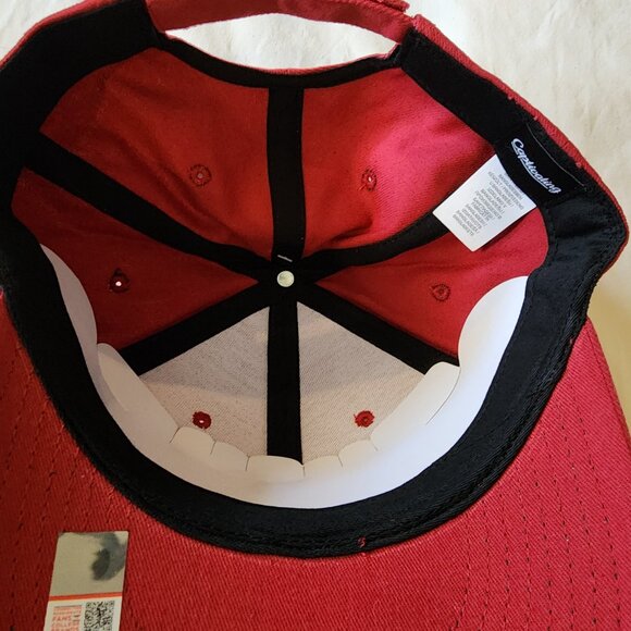 Arkansas Razorbacks Hat - Picture 2 of 4